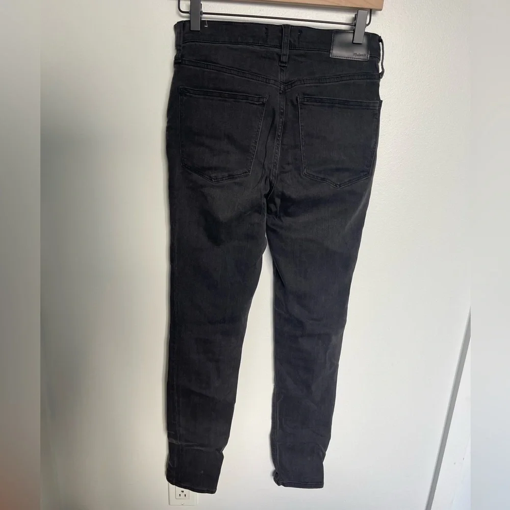 Madewell Roadtripper Jeans Black Wash - Picture 8 of 9